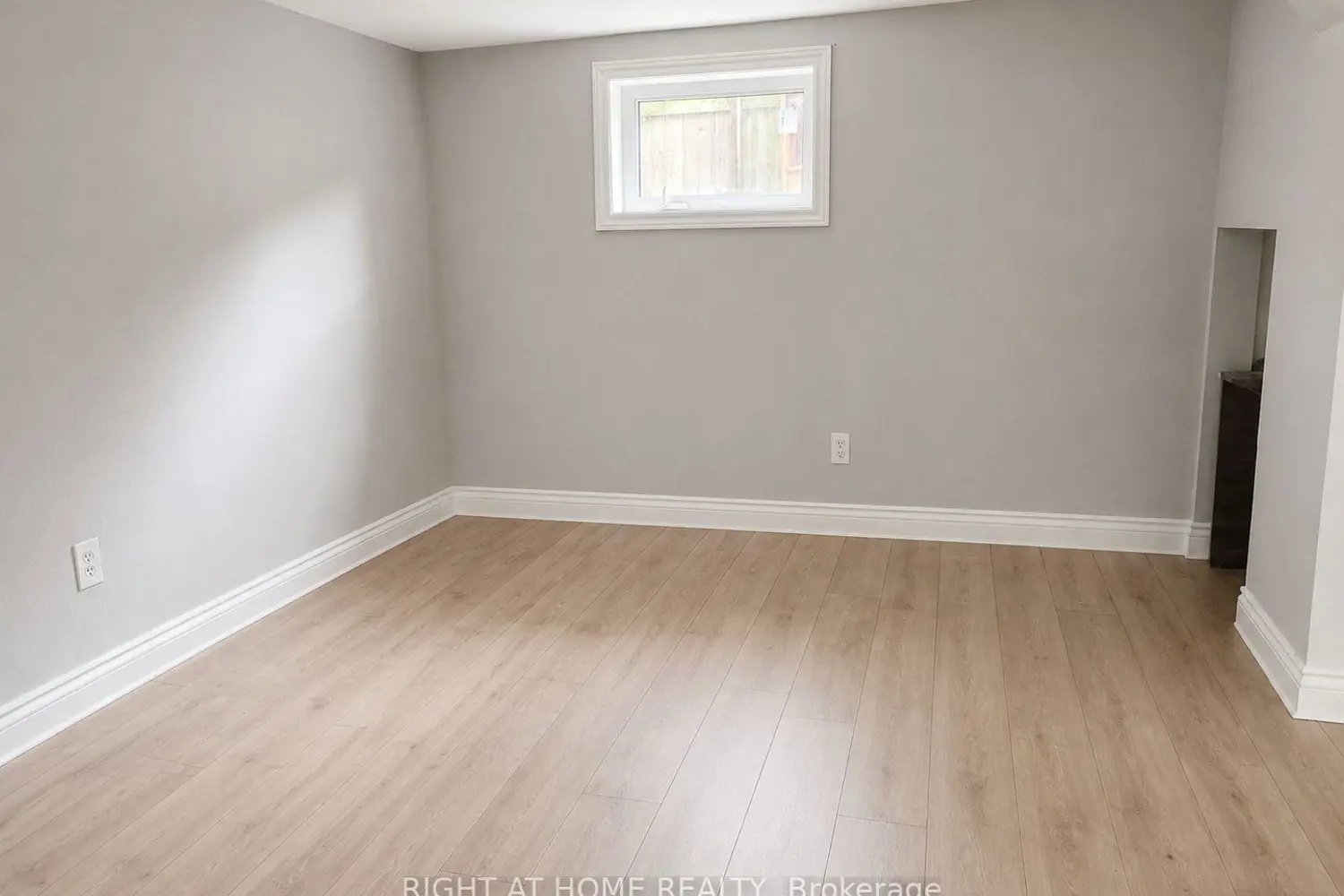 Additional image 16 of 53 Shadyside Avenue