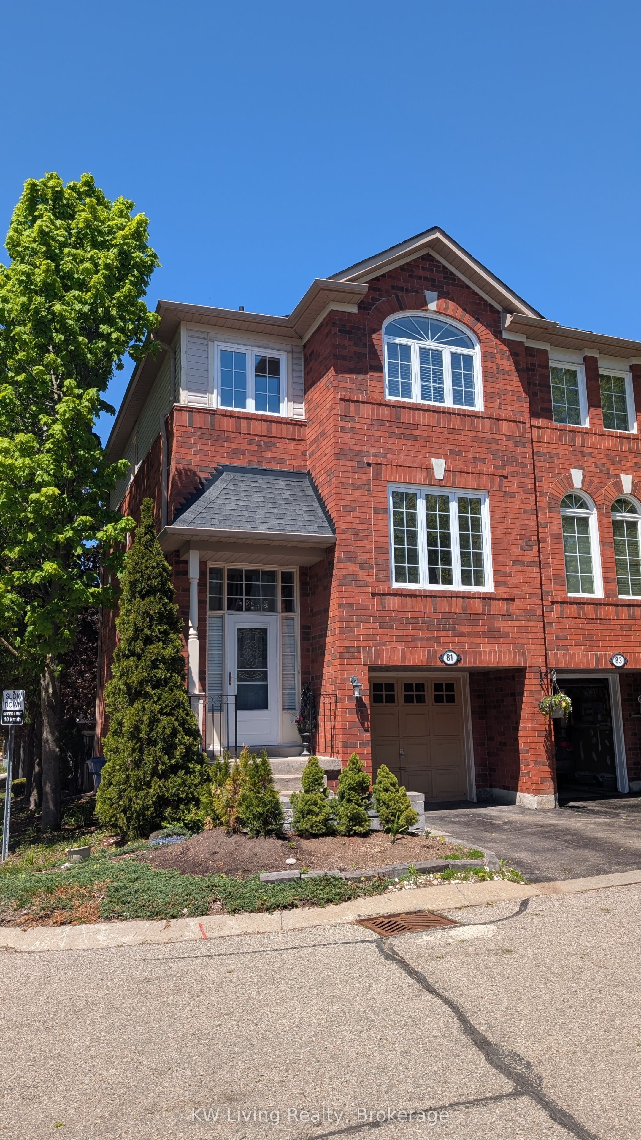 Additional image 2 of 62-81 Mosaics Avenue, Aurora, ON, L4G 7L5