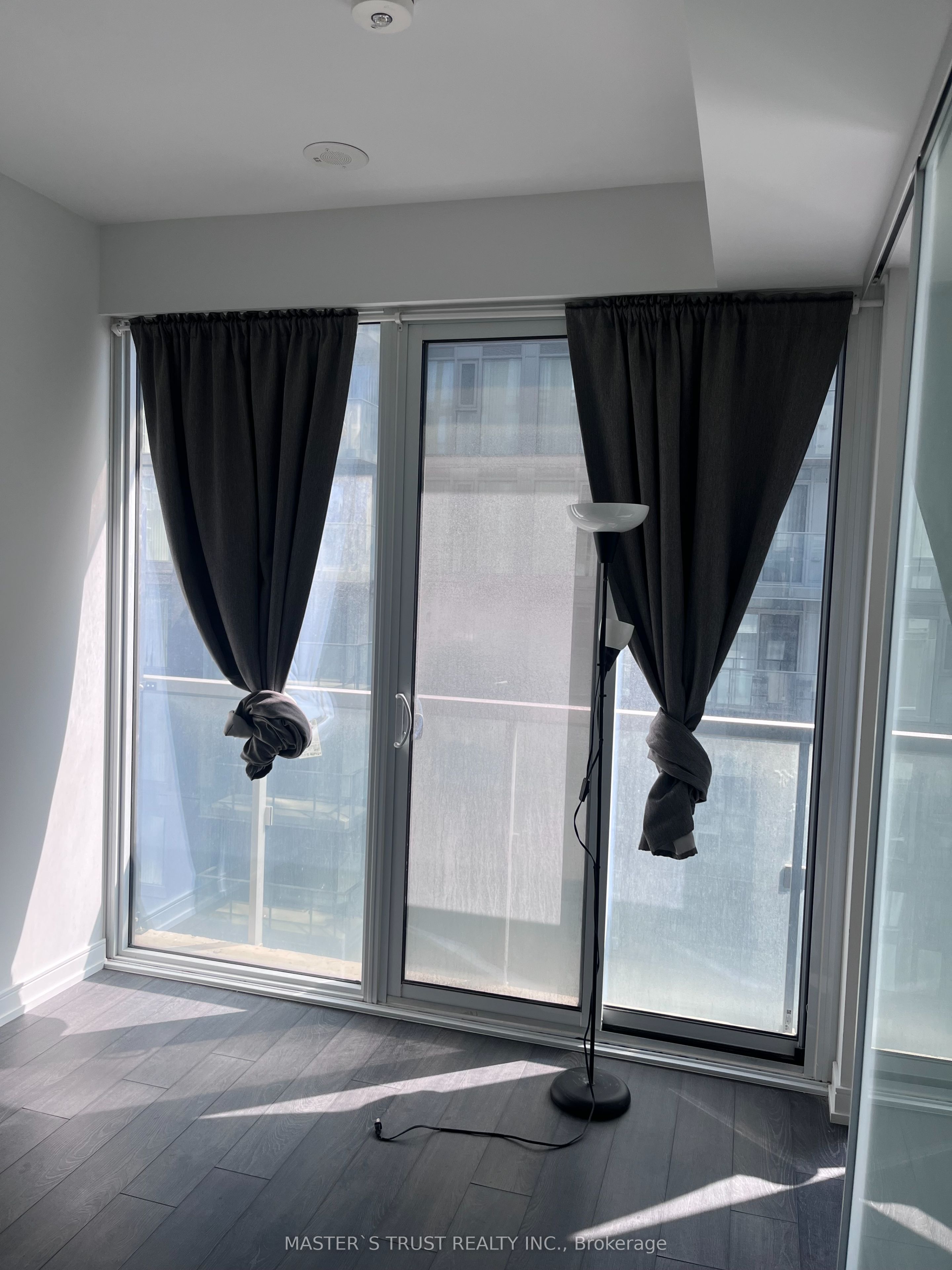 Additional image 4 of 2205-28 Wellesley Street E, Toronto, ON, M4Y 0C4