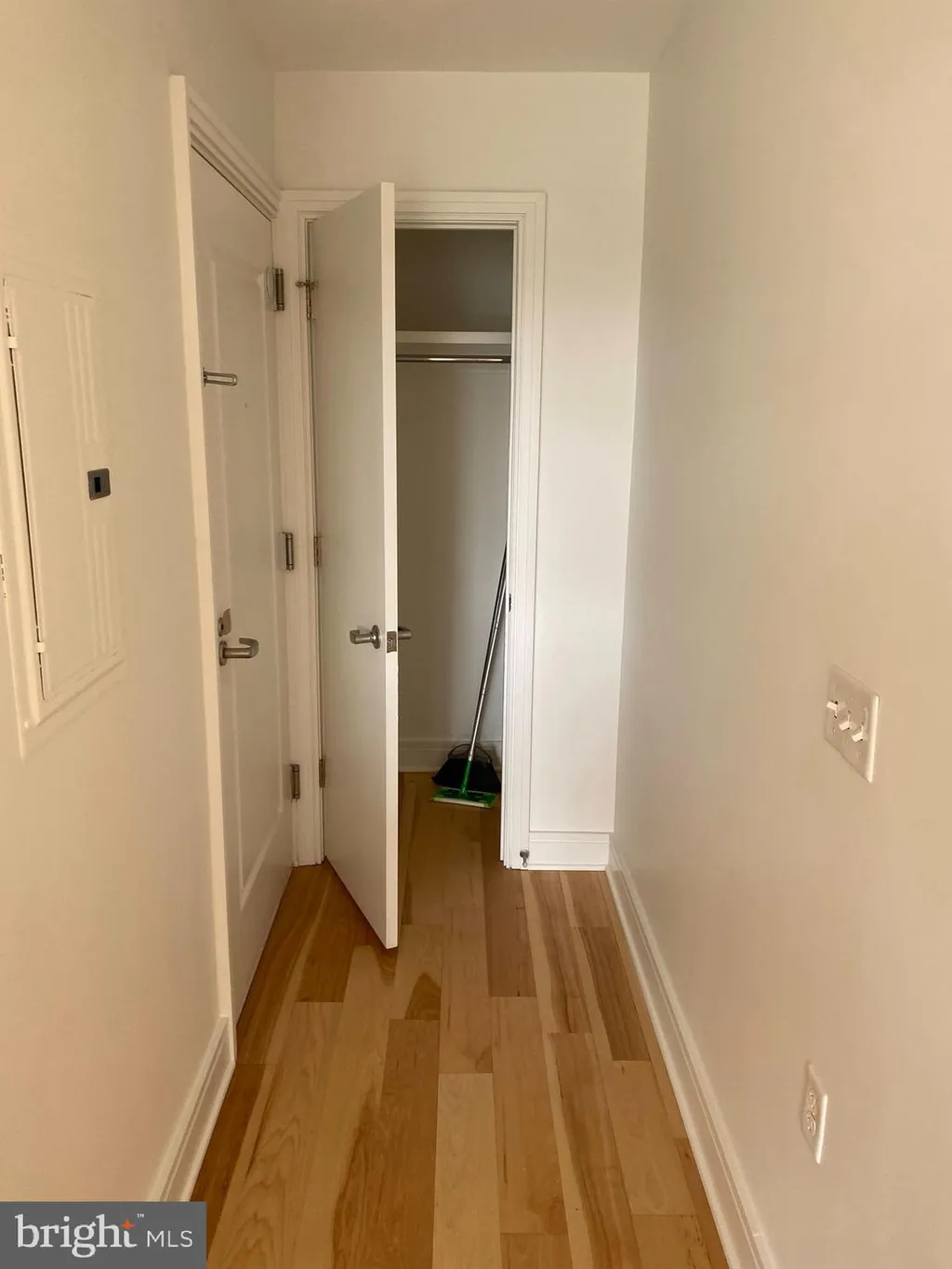 Additional image 2 of 800 4th Street SW Unit S621, Washington, DC 20024