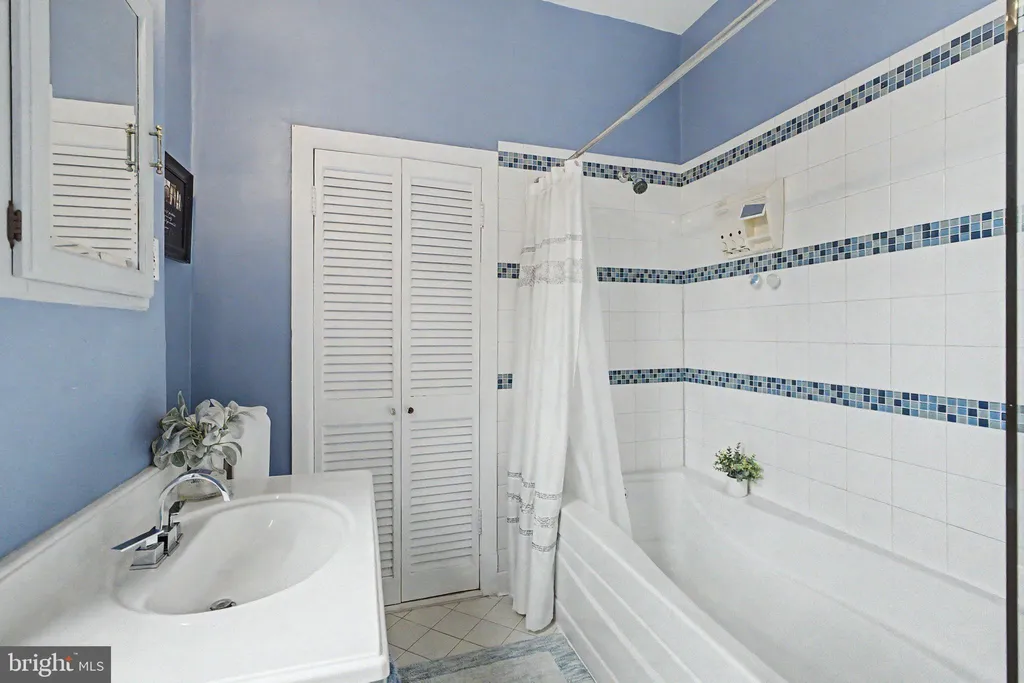 Additional image 30 of 922 Maryland Avenue NE, Washington, DC 20002