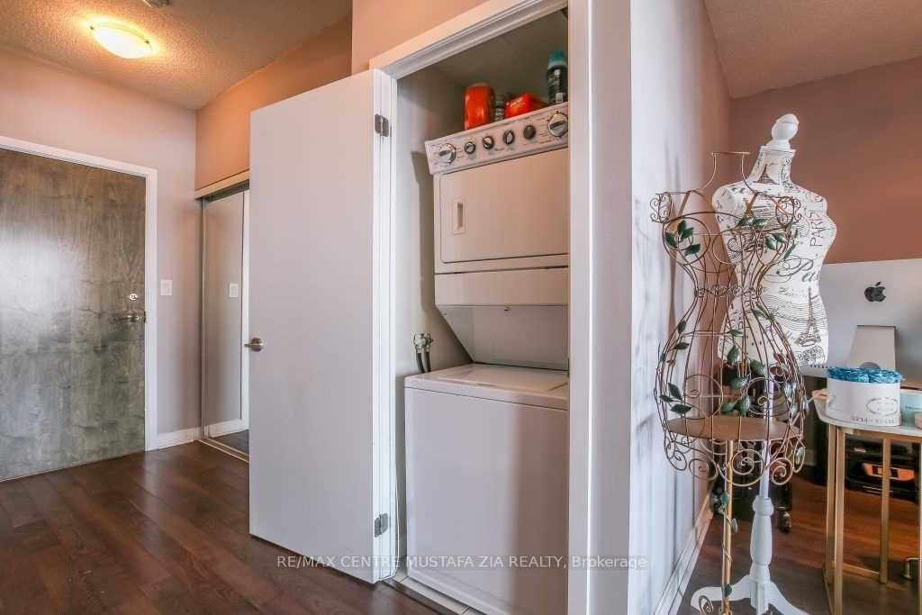 Additional image 5 of 4110-33 Bay Street, Toronto, ON, M5J 2Z3