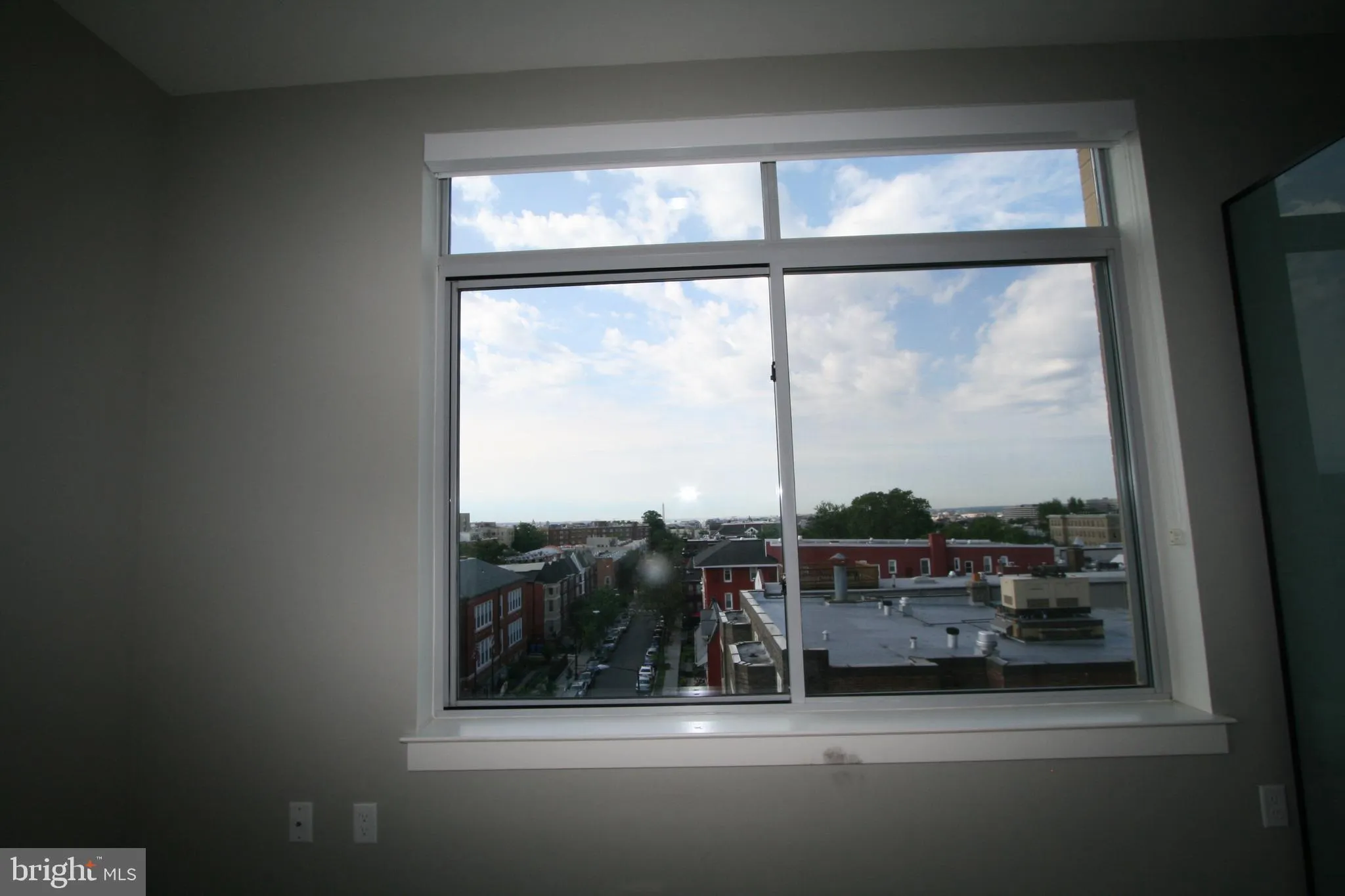 Additional image 76 of 2550 17th Street NW Unit 612, Washington, DC 20009