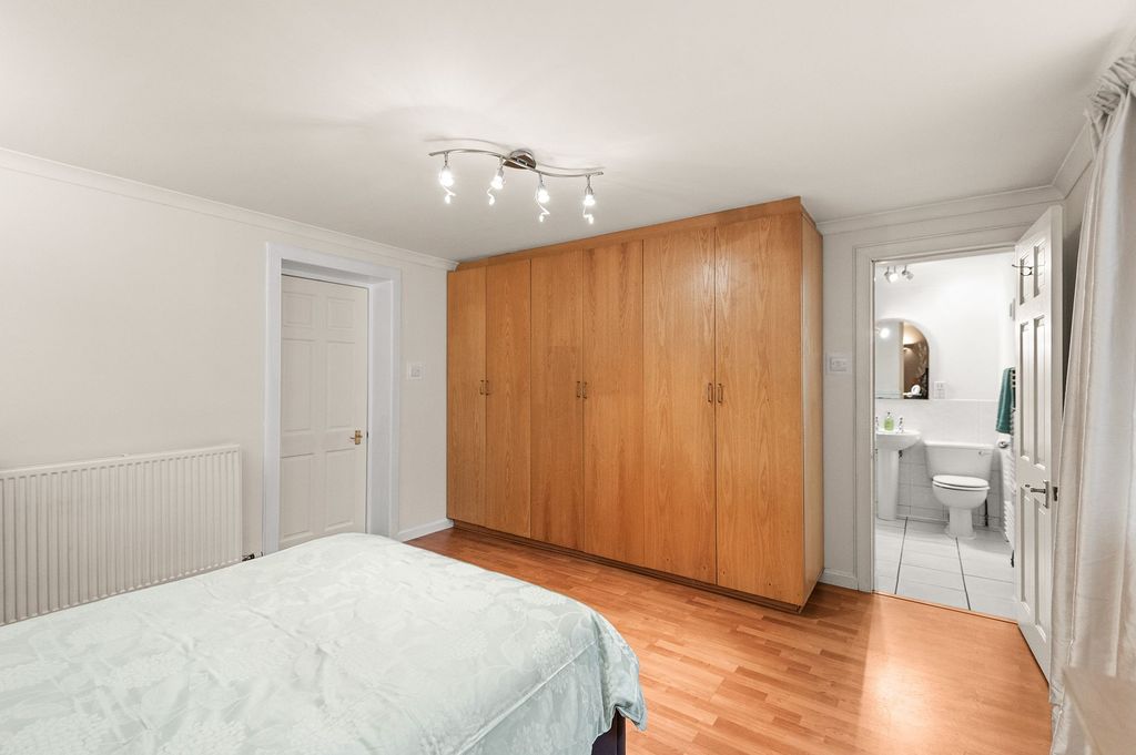Additional image 13 of 3 bed flat for saleAllan Park, Stirling FK8