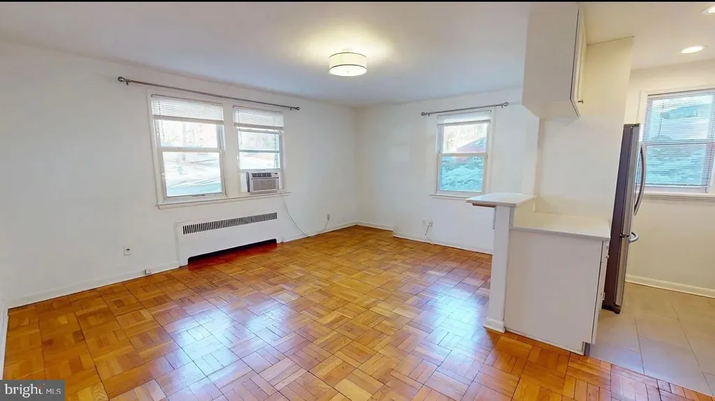 4000 Beecher Street NW Unit 101, Washington, DC 20007 photo 2