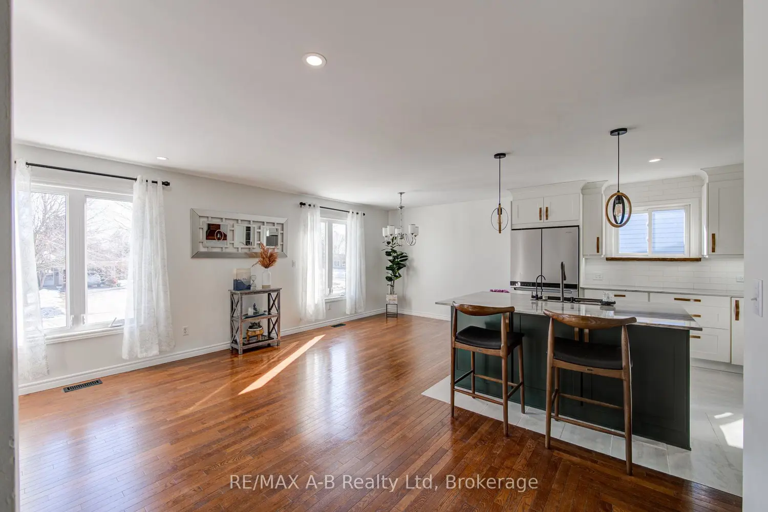 29 Dunsford Crescent photo 4