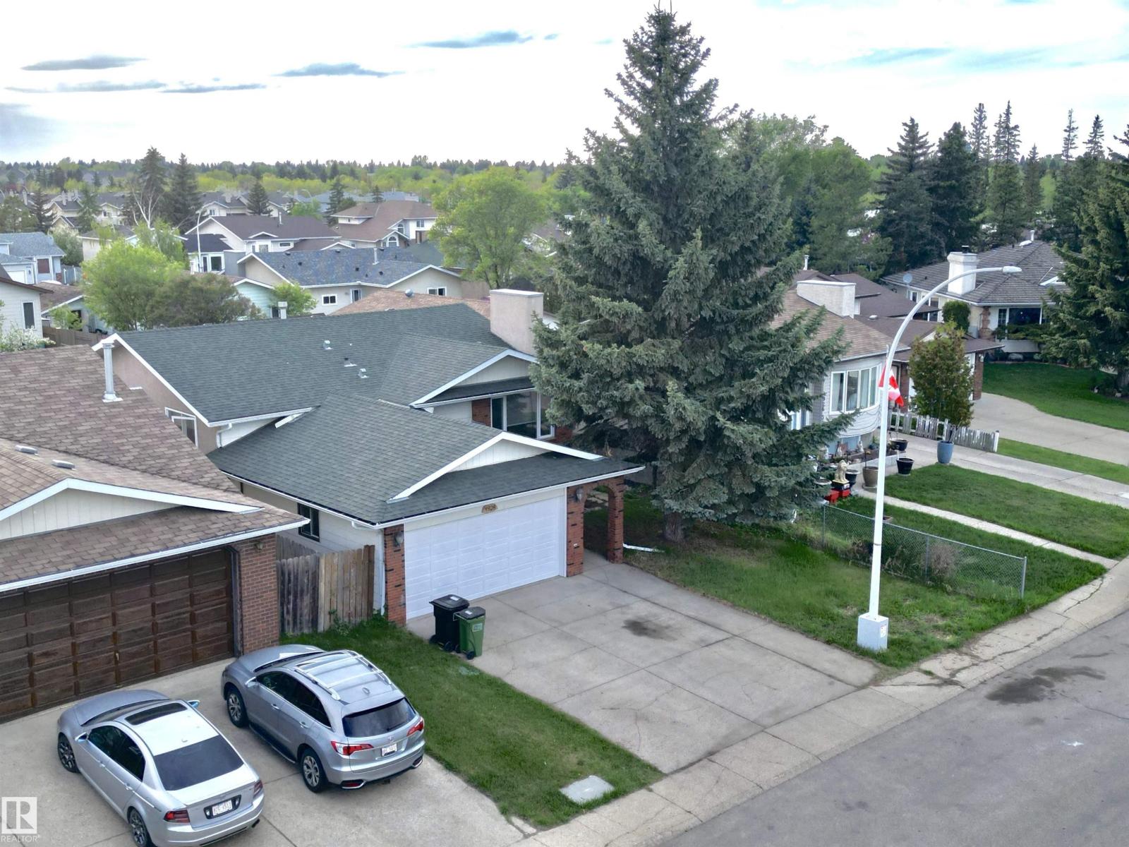 Additional image 4 of 4928 31 Avenue NW, Edmonton, AB, T6L5H6