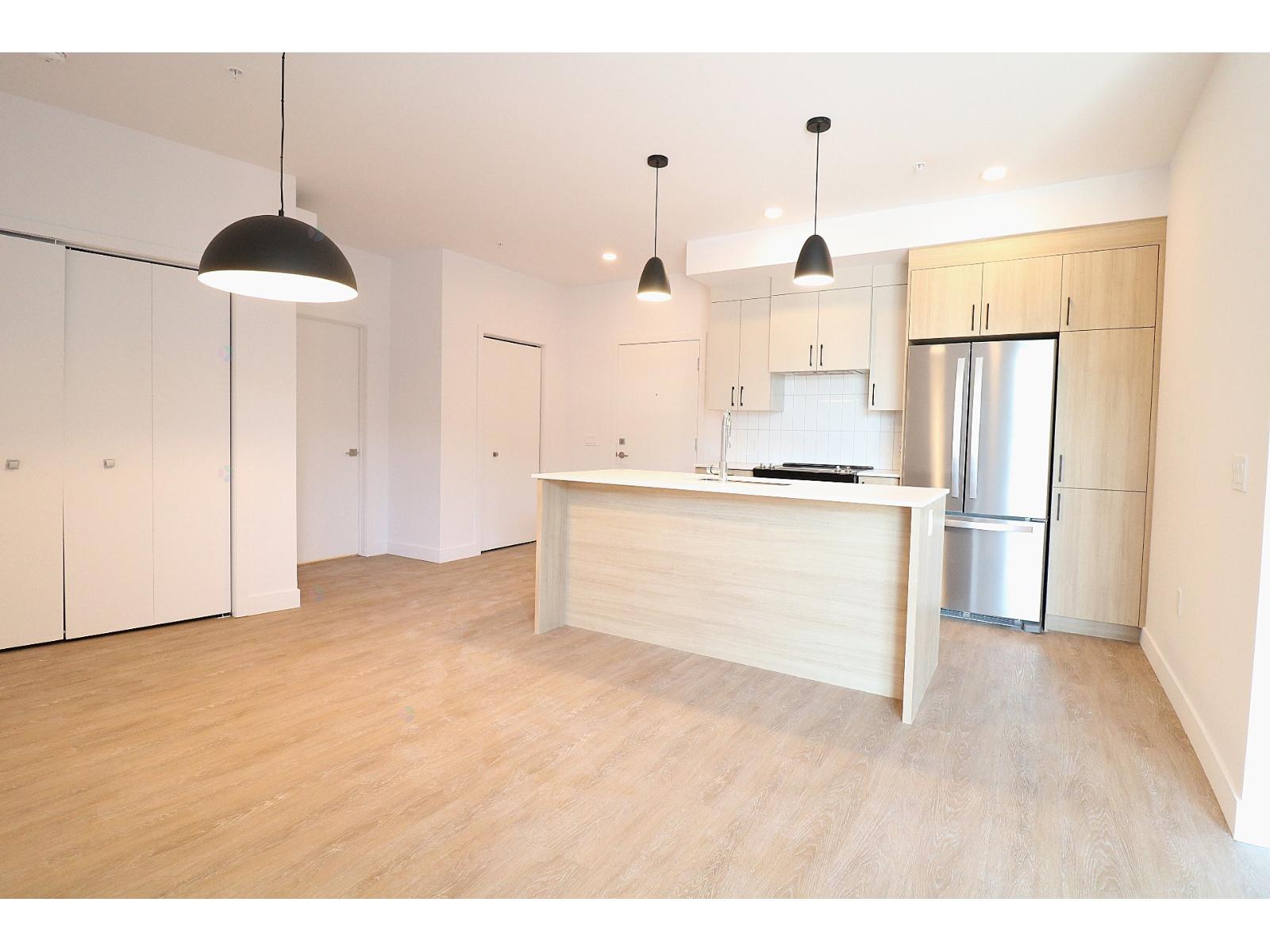 260 Rue Émond