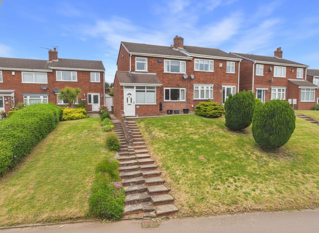 3 bed semi-detached house for saleFontenaye Road, Tamworth B79