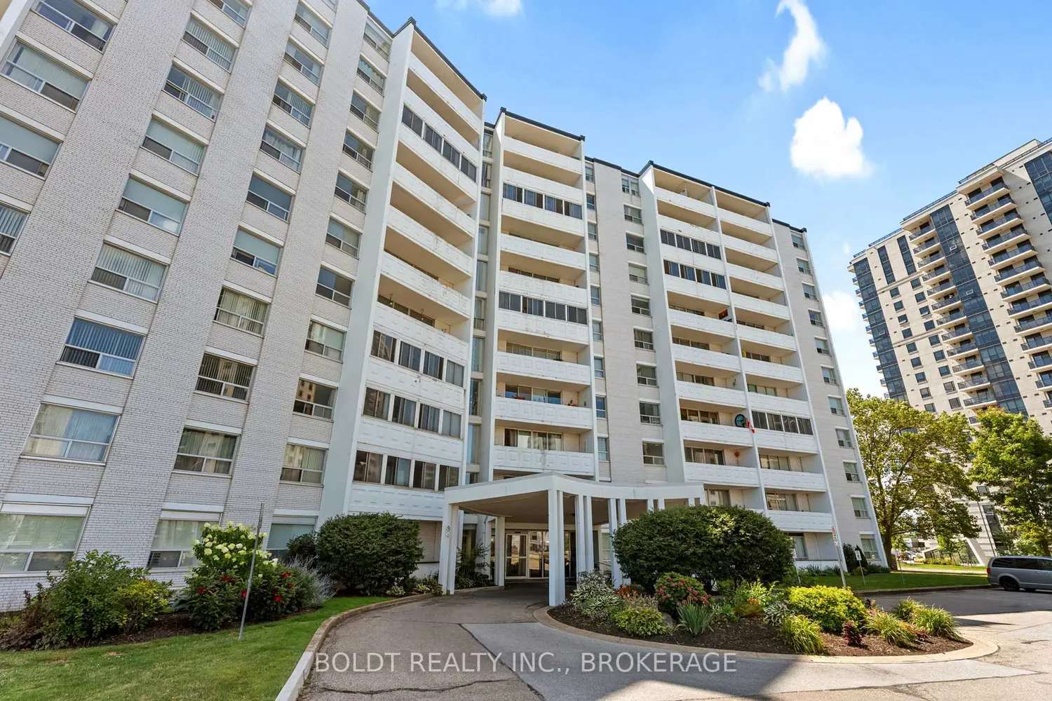 Additional image 3 of 35 Towering Heights Boulevard 1008
