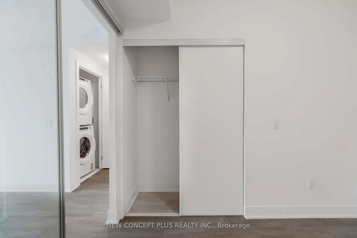 Additional image 12 of 2545 Simcoe Street 835