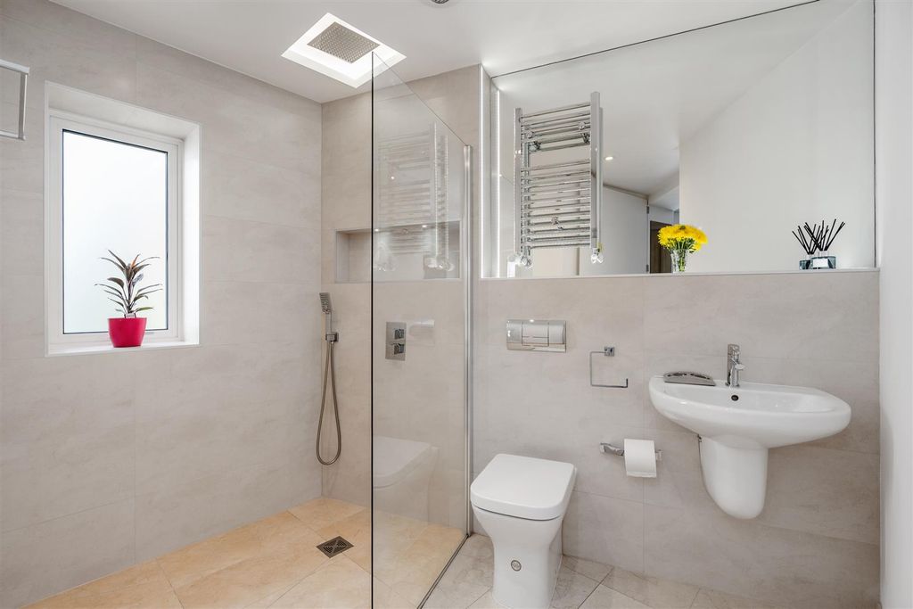 Additional image 30 of 4 bed detached house for saleAlderbrook Road, Solihull B91