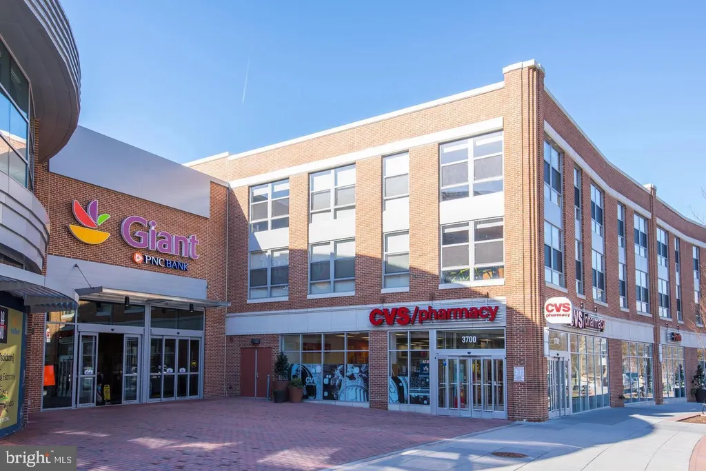 4200 Cathedral Avenue NW Unit 901, Washington, DC 20016