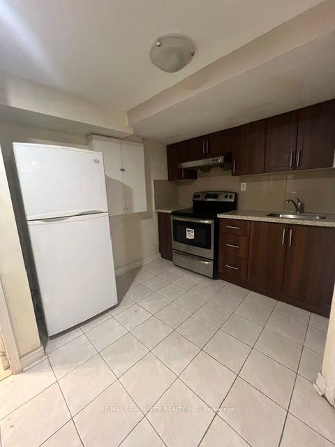 Additional image 4 of Basement-39 Briarglen Court, Toronto, ON, M1W 3Z8