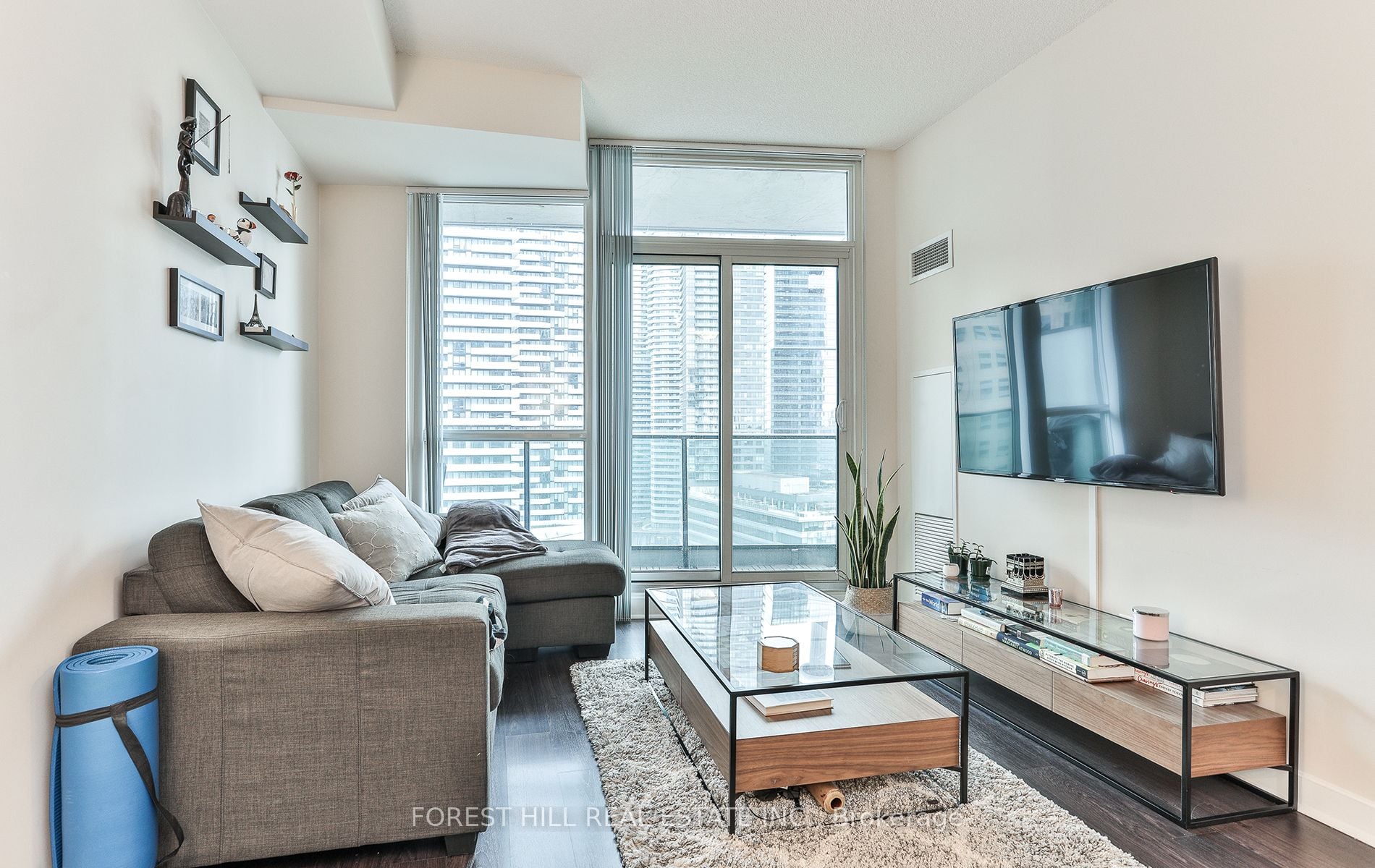 2102-33 Bay Street, Toronto, ON, M5J 2Z3