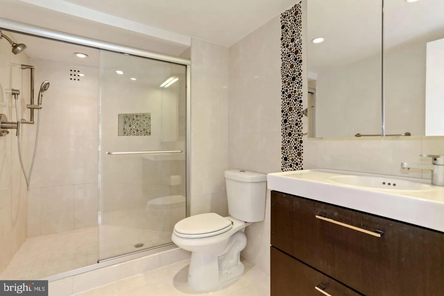 Additional image 49 of 4201 Cathedral Avenue NW Unit 215W, Washington, DC 20016