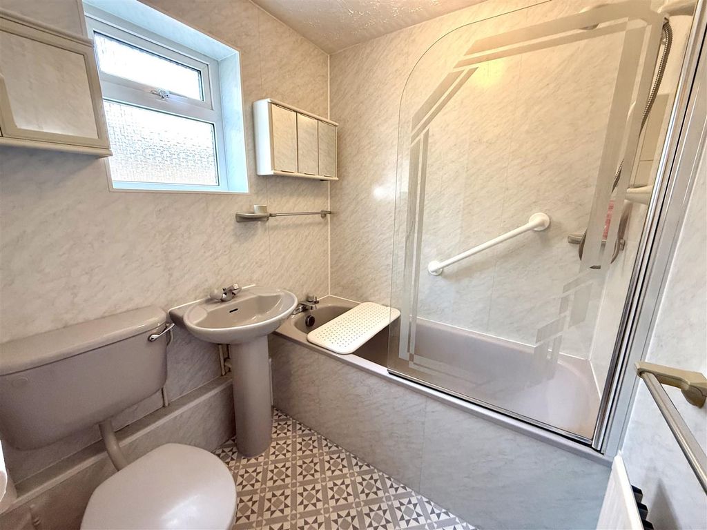 Additional image 7 of 3 bed semi-detached house for saleAsh Grove, Killay, Swansea SA2