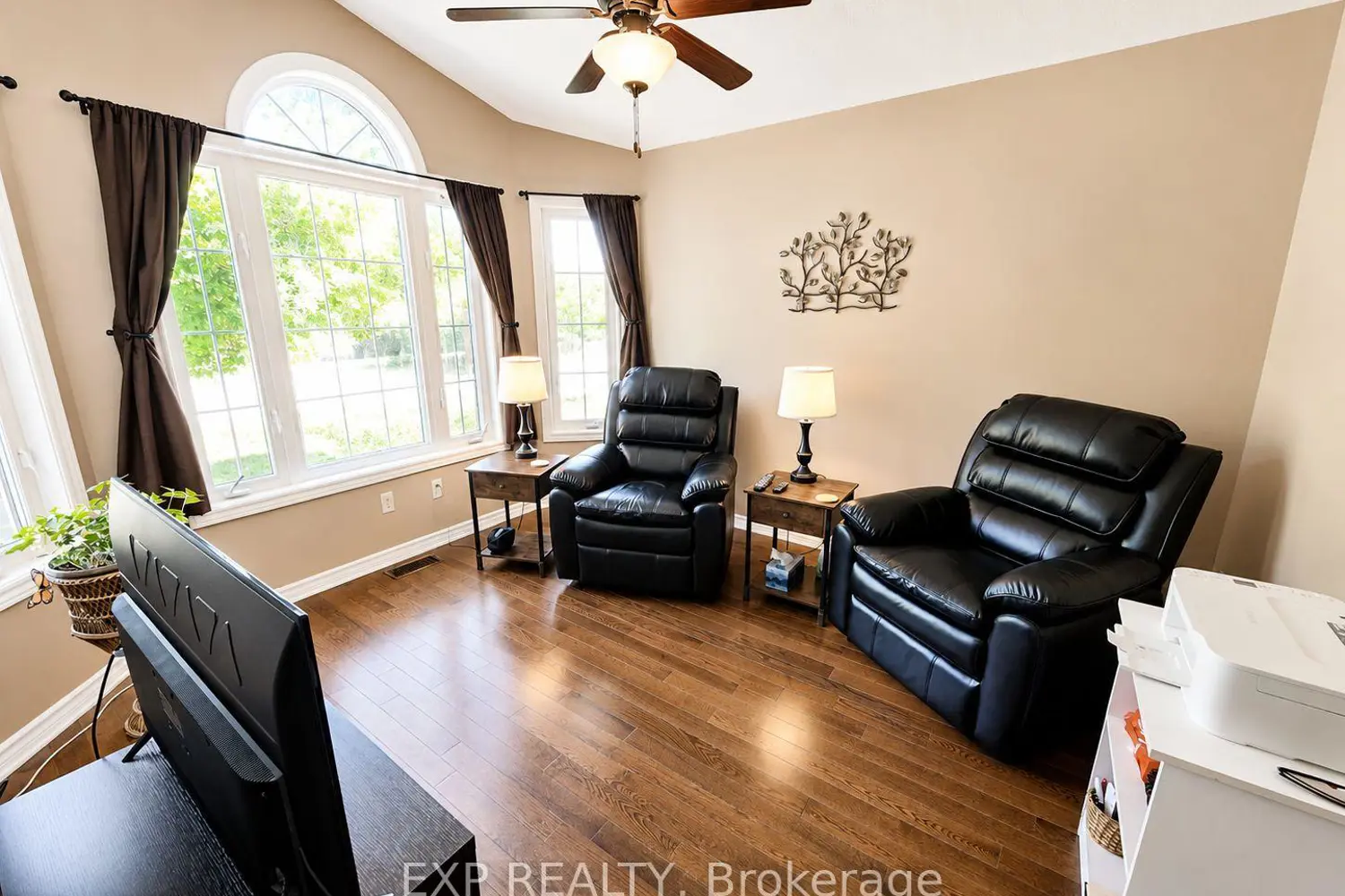 Additional image 17 of 107 Ferrara Drive