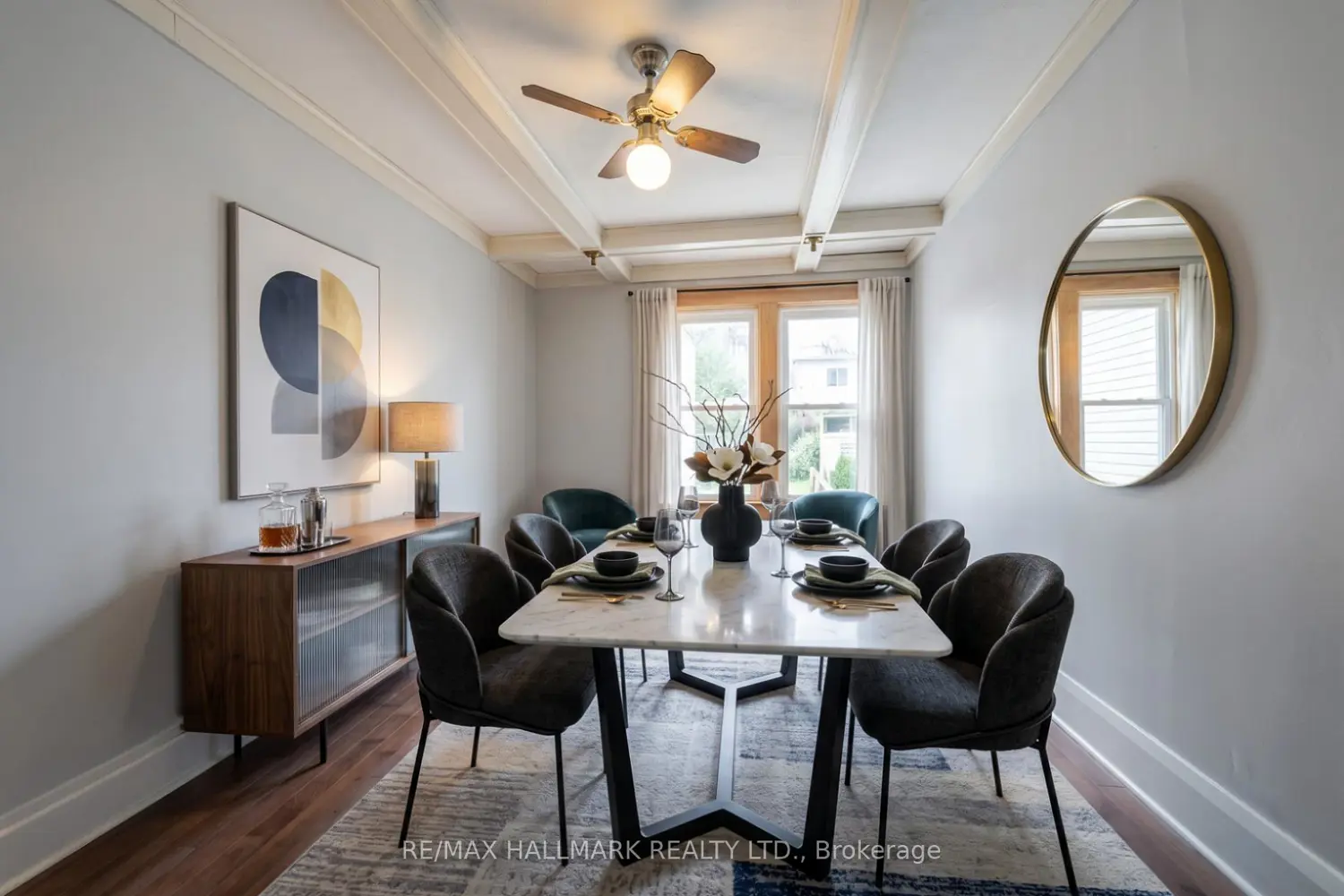 31 Gates Avenue photo 4