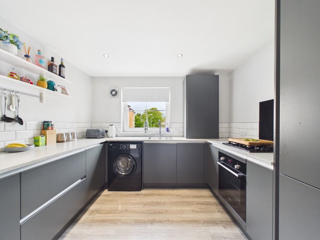 Additional image 14 of 2 bed flat for salePark Holme Court, Hamilton, South Lanarkshire ML3
