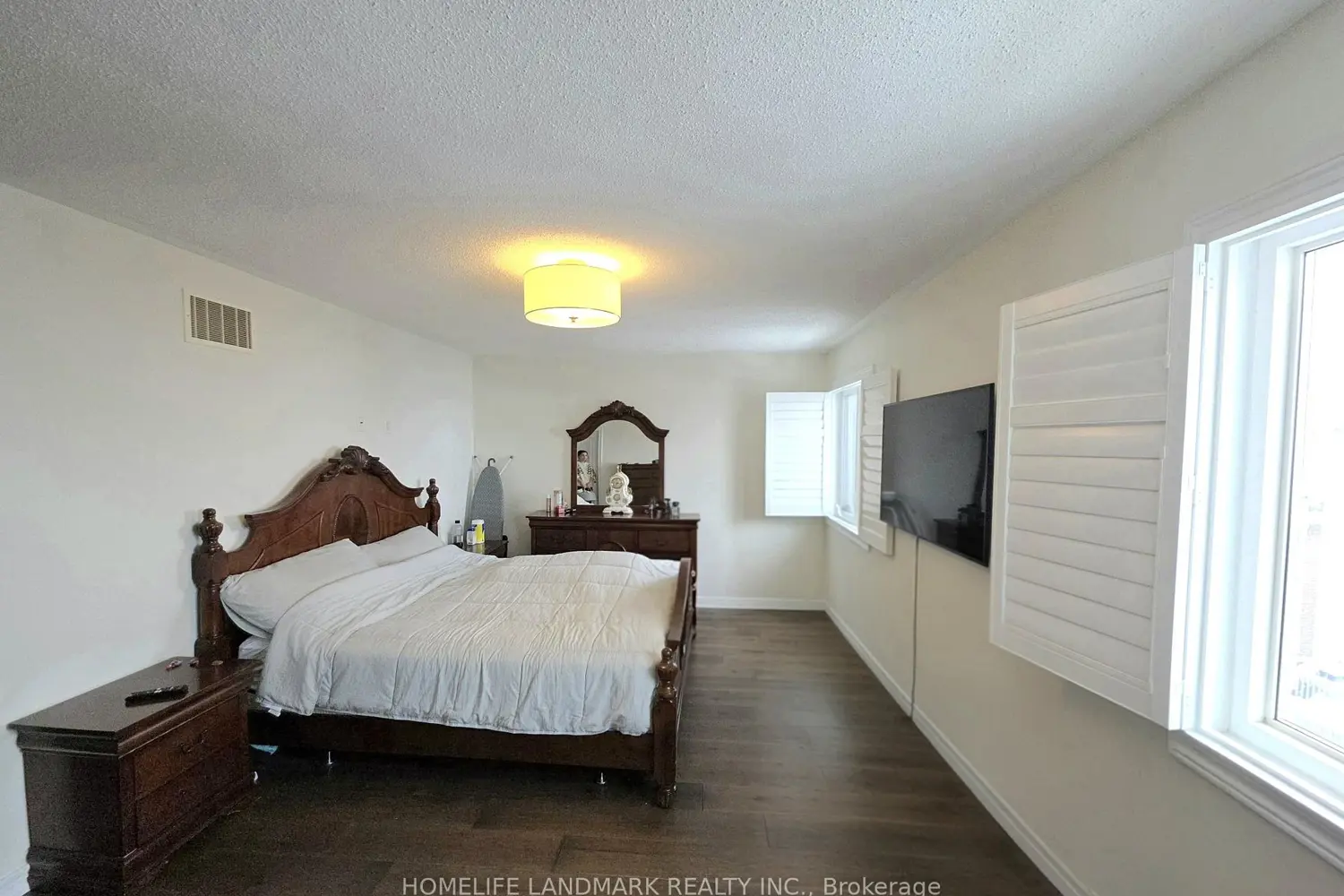 Additional image 12 of 41 Mansard Drive