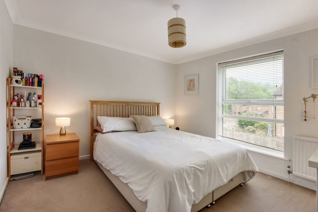 Additional image 12 of 4 bed link detached house for saleManor Forstal, New Ash Green, Longfield DA3