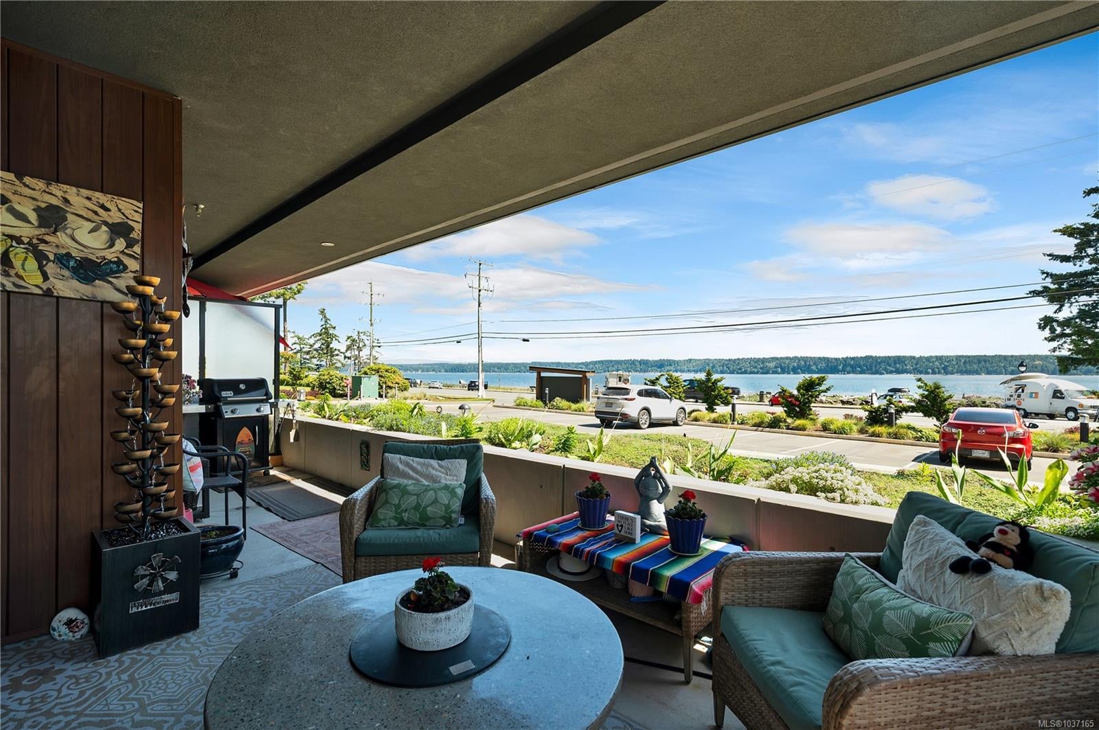 102-684 Island Highway S, Campbell River, BC, V9W 1A5