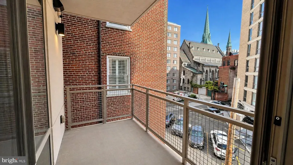 Additional image 3 of 1224 M Street NW Unit 304, Washington, DC 20005