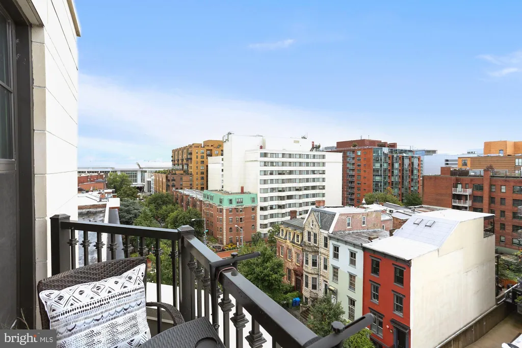 Additional image 10 of 1011 M Street NW Unit 703, Washington, DC 20001