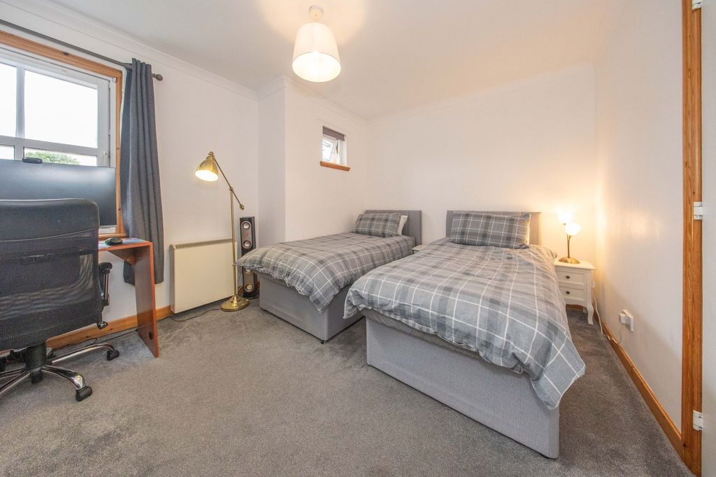 Additional image 13 of 2 bed flat for saleKnightsridge House Watson Green, Livingston EH54
