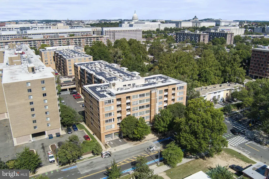 Additional image 33 of 355 I Street SW Unit S104, Washington, DC 20024