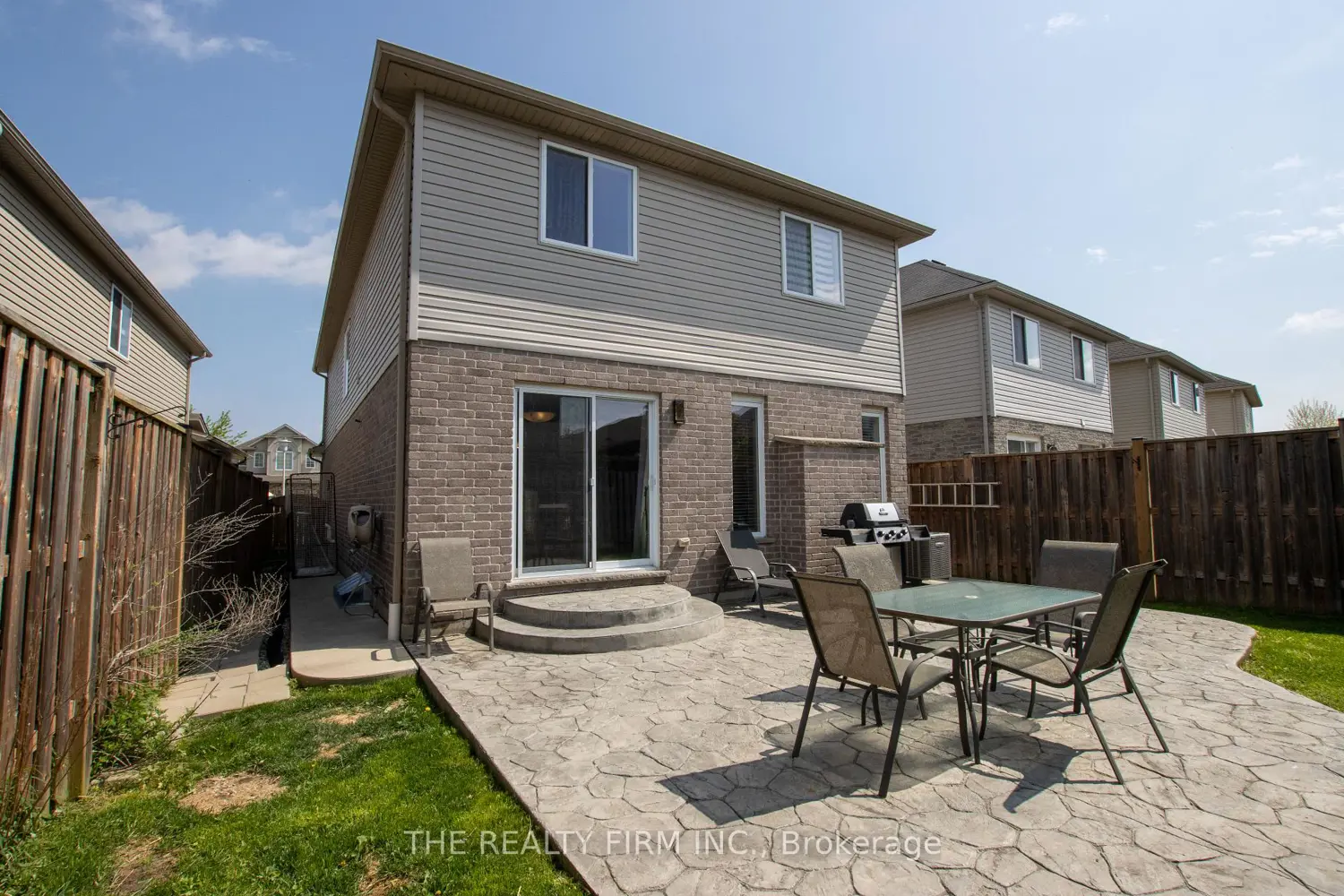 Additional image 16 of 884 Reeves Avenue