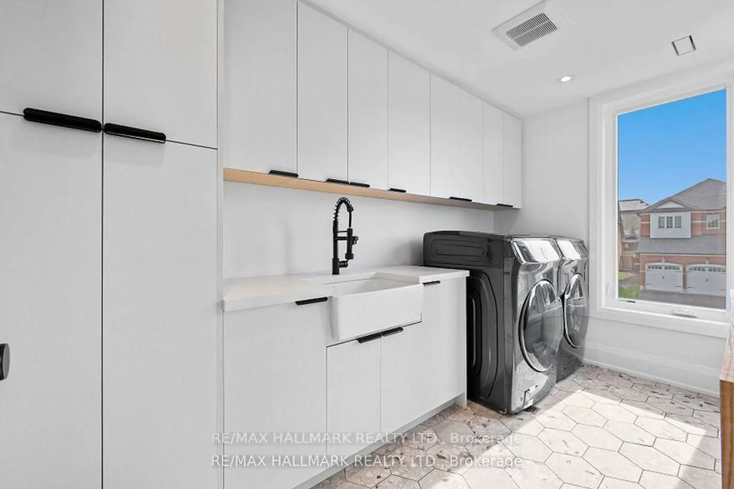 Additional image 14 of 119 Pointon Street