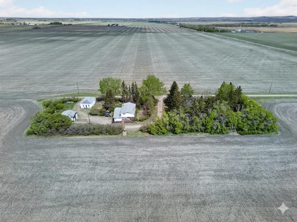 27213 Township Road 333 , Rural Mountain View County, AB, T4H 4A2