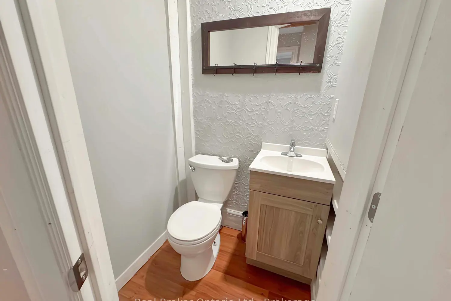 Additional image 18 of 273-275 Brant Avenue