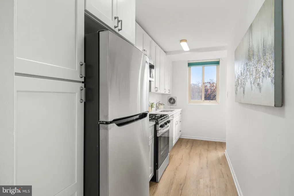 Additional image 3 of 4000 Tunlaw Road NW Unit 811, Washington, DC 20007