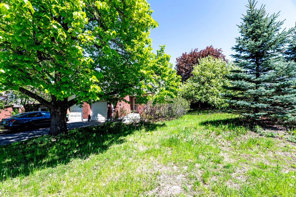 Additional image 3 of 132 Acklam Terrace W, Ottawa, ON, K2K 2J5