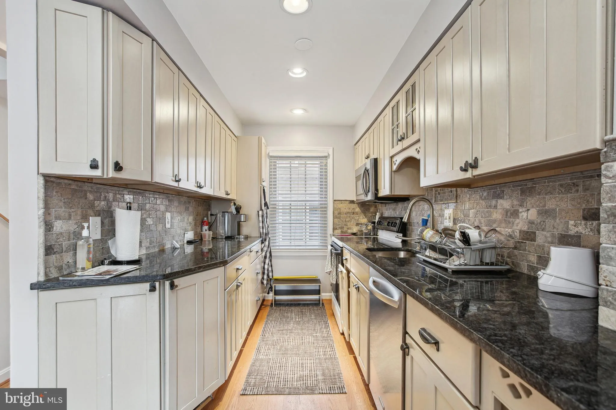 Additional image 37 of 900 24th Street NW Unit K, Washington, DC 20037