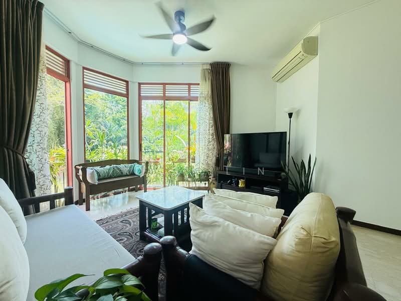 211 Jalan Loyang Besar