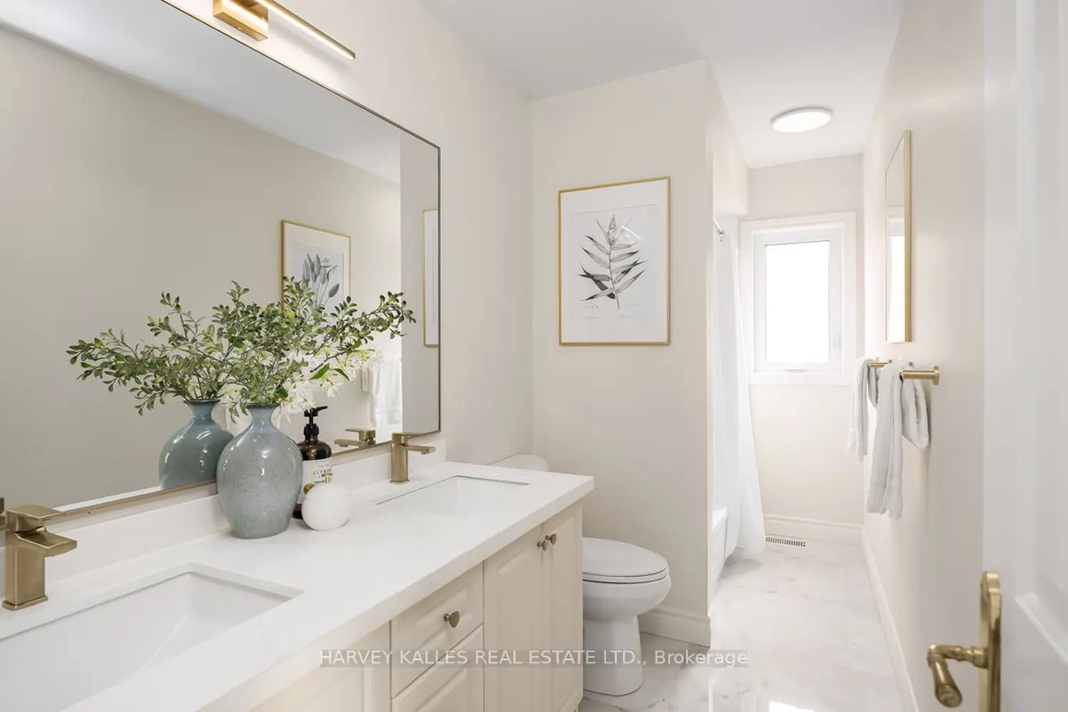 Additional image 13 of 4471 Romfield Crescent