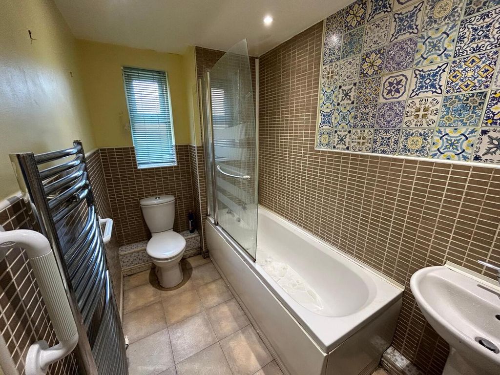 Additional image 12 of 2 bed flat for sale8 The Sidings, Oakham LE15