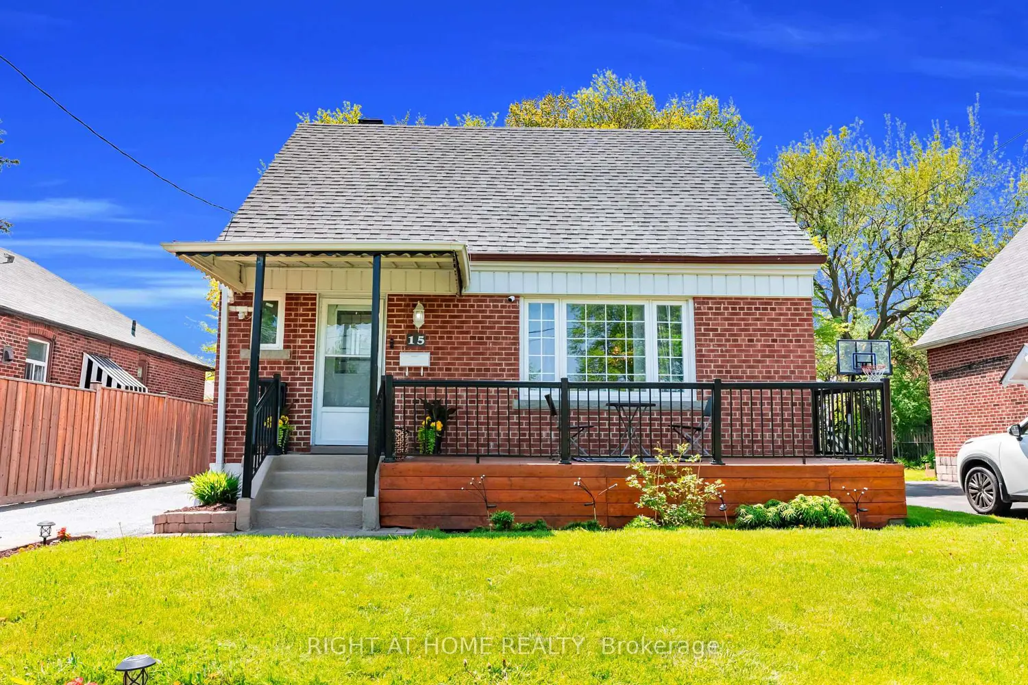 15 Alvinston Road photo 4