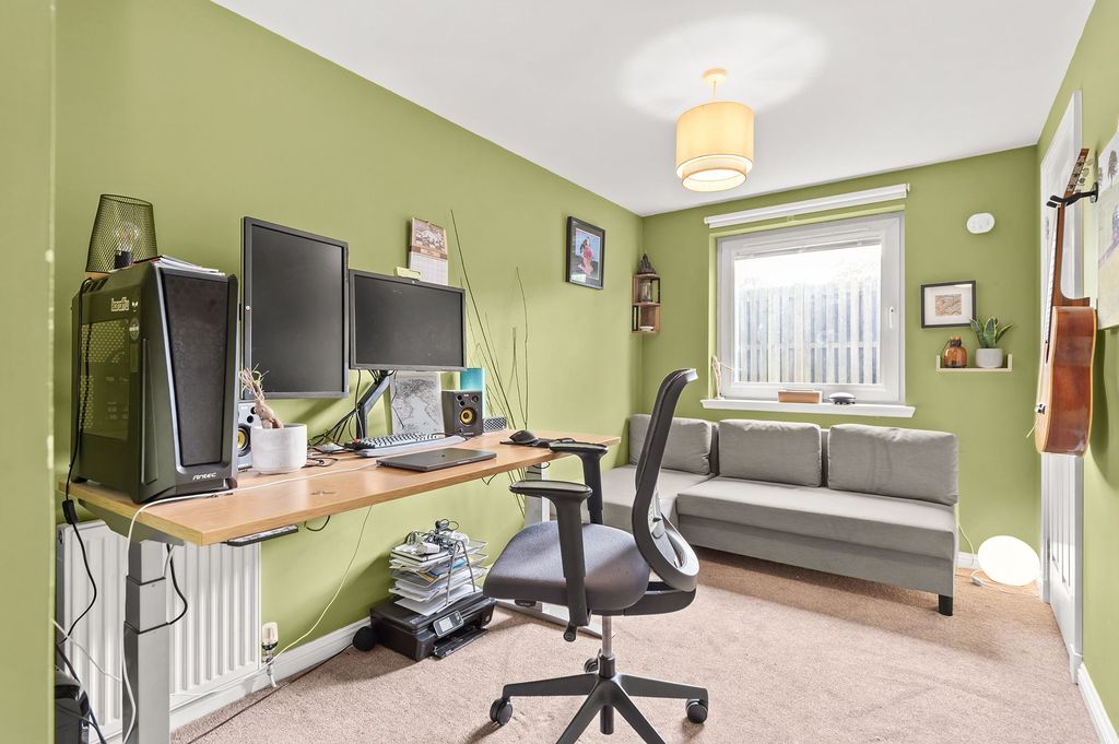 Additional image 10 of 2 bed flat for salePrestonfield Gardens, Linlithgow EH49