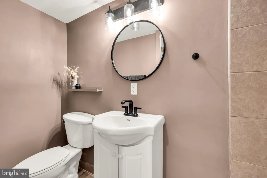 Additional image 39 of 908 Girard Street NE, Washington, DC 20017