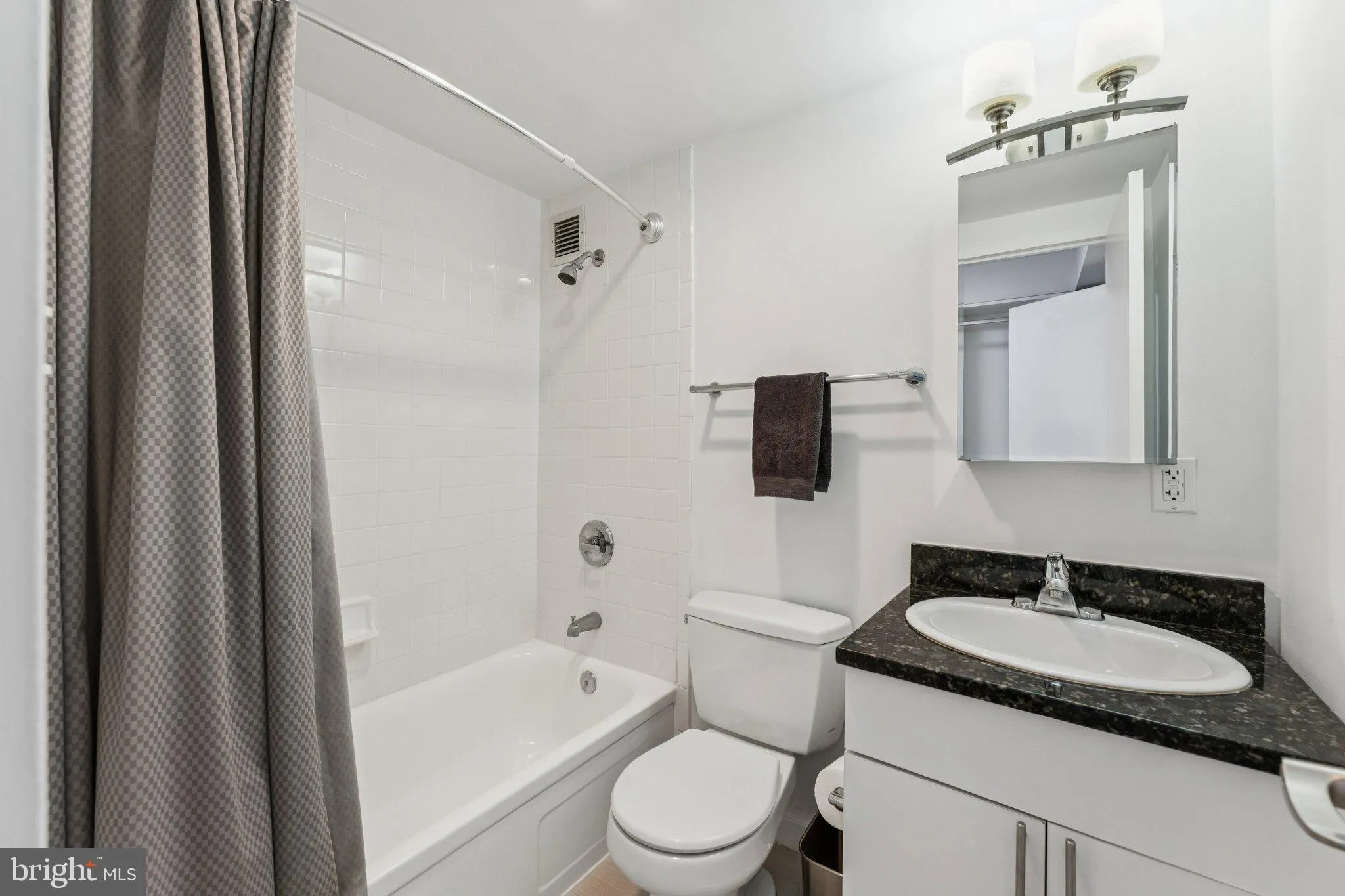 Additional image 42 of 1101 3rd Street SW Unit 114, Washington, DC 20024