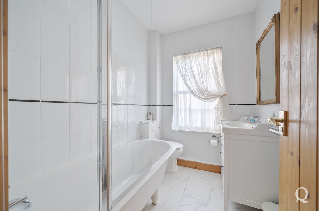 Additional image 11 of 2 bed end terrace house for saleRodmersham Green, Rodmersham, Sittingbourne, Kent ME9