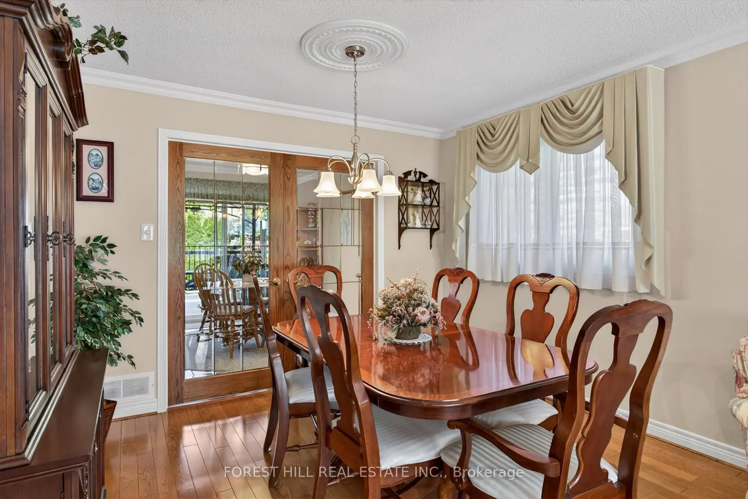 Additional image 6 of 2212 Lorraine Drive