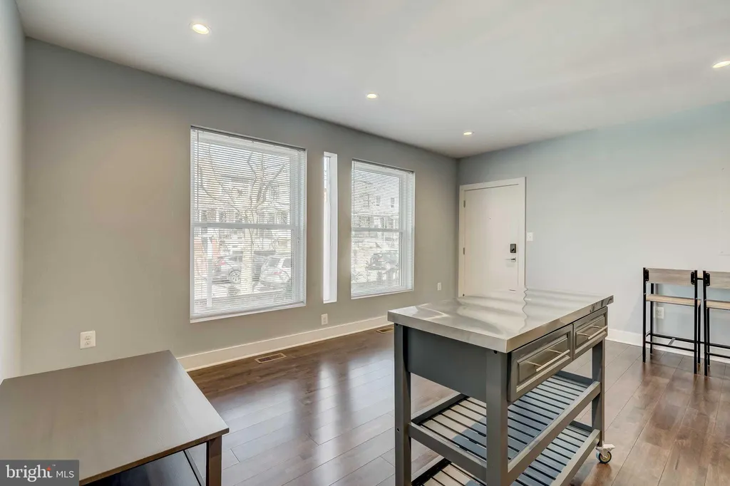 Additional image 10 of 1605 F Street NE Unit 2, Washington, DC 20002
