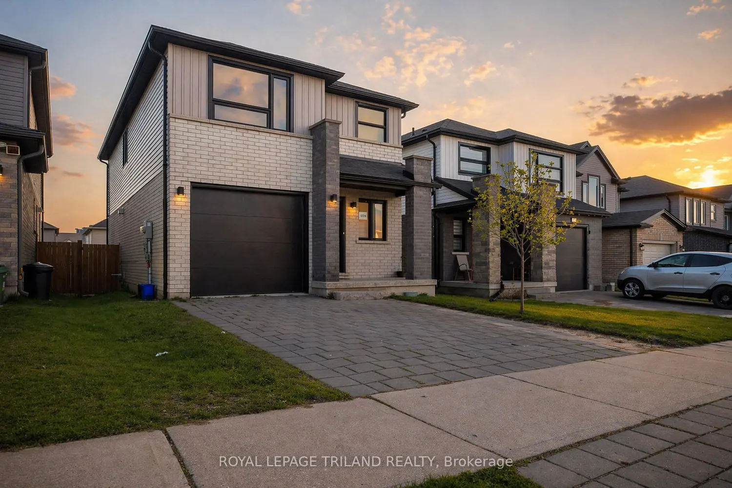 Additional image 19 of 1994 Foxridge Crescent