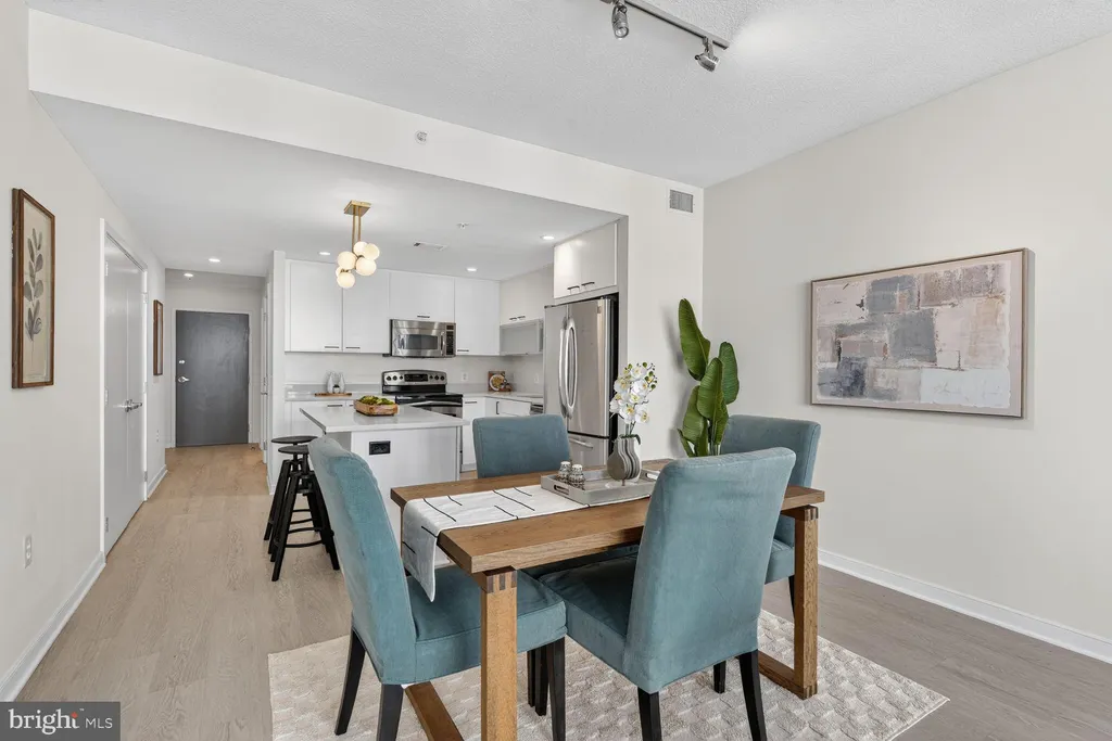 Additional image 7 of 1010 Massachusetts Avenue NW Unit 807, Washington, DC 20001